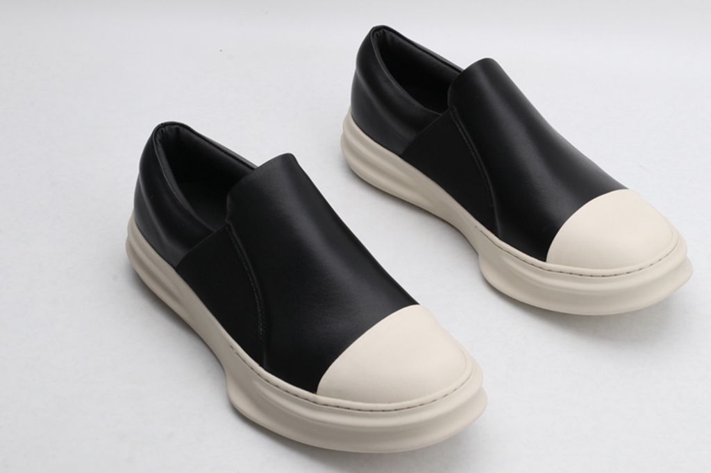 R.O sneakers